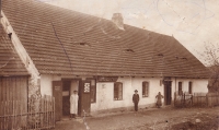 The inn of the grandfather of the witness K. V. Trnka, Strašín, before the First World War