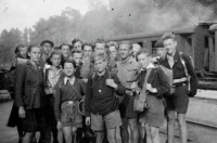 Milan Růžička (in the middle in a black shirt) on a school trip / 1946