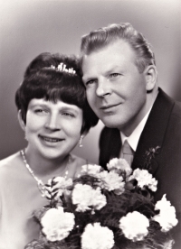 Wedding photo, Karel Kocman and Eva 1970