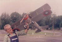 With his model of the French World War I fighter SPAD S.XIII, 1988