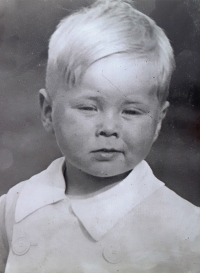 Helmut Meewes as a boy in Berlin