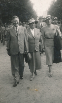 František Löwit and Olga Löwit, Aga, 1930s