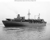 Loď USNS General Harry S. Taylor, jedna ze dvou lodí, které roku 1948 odvážely uprchlíky z Evropy do Ameriky