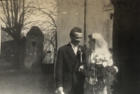 Eva and Josef Bříza, wedding 1959, Chotoviny 