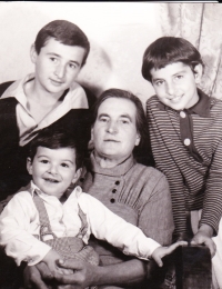 Mother Gizela with her grandchildren, mid-1960s.