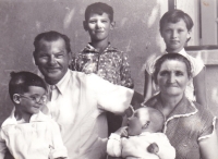 Štefan Králik's parents with grandchildren, 1960s.