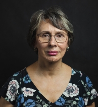 Portrait photo of Agnieszka Romaszewska. Photo by Gosia Kawka.