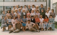 S kolegy učiteli a učitelkami Libuše Jedličková na počátku osmdesátých let