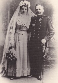 The wedding of J. Cardová's grandparents - Filomena and Johann Müller