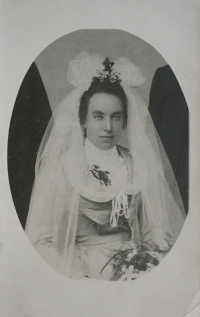 Anna Pastrnková, wife of grandfather   
