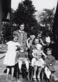 The Karol sisters in 1954