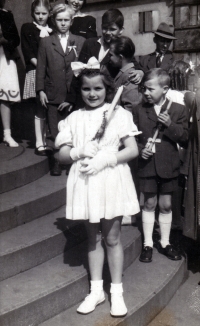 Ingeborg Larišová, circa 1951