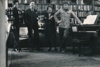Rodina Outratova, zleva: Jan, otec, matka, Matěj
