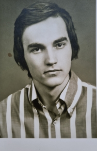 Josef Kyska jako maturant, Partizánské, 1974
