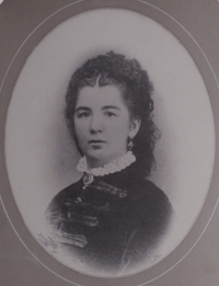 Antonie Koníčková (née Vítová) before 1870