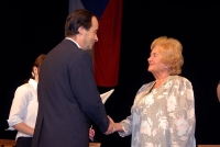 Hana Hortová with Mayor Ivo Rubik during the award presentation