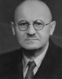 Otec pamětnice Metoděj Vykoukal v roce 1946