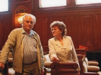 Jiřina Permanová with her husband František Bulva in the Liberec town hall in 2009
