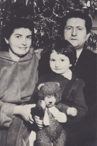Helena Šimková with her parents, 1960s 
