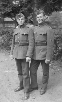 Father of Anděla Bečicová (left) in mandatory military service, year 1920 