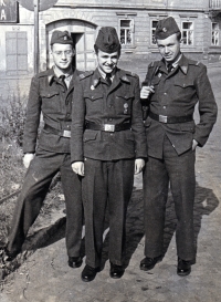 Stanislav Navrátil (in the middle) / around 1962
