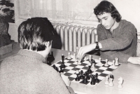 Jiří Löwy in the chess club in Pardubice