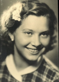 Charming Hana Ženíšková in her youth