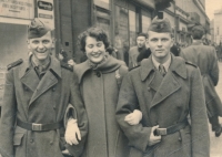 Samuel Machek (right) and brother Daniel with girlfriend Milena, 1954