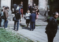 Pavel Wonka’s funeral, memorial service attendees in front of the church; Vrchlabí, 1988