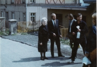 Pavel Wonka’s funeral, mother Ms Wonková with her younger son Jiří; Vrchlabí, 1988