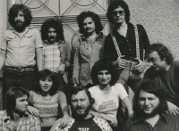 Josef Štágr (top right) with Karel Černoch, the Planety and Fonotest music bands, ca. 1979