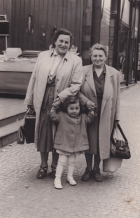 Alexandra Strnadová with her mother, Ella, and her grandmother, Ida, the early 1950s 
