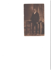 Jozefov starý otec z matkinej strany Dékány István (1922)
