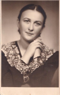 Daniela's mother, Elena Faklová, nee Maradíková in the graduation photo from 1944 in Prešov at the Evangelical college