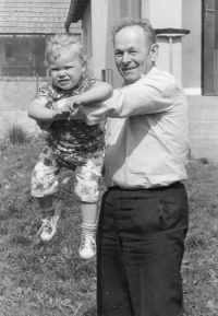 Jaroslav Medlík with his grandson Zdeněk in 1979
