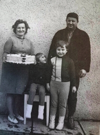 Anna Lakomá with her daughters and her husband, Stanislav, 1970s 

