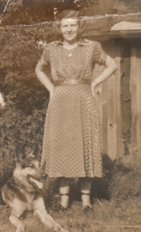 Witness's mother Marie Iserová