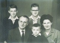 Ladislav Hučko with his parents and siblings