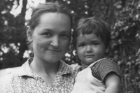 Vlasta Matoušová with her mother Ludmila in 1956