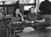Zuzana Vytlačilová (left) with a classmate at the grammar school in Mnichovo Hradiště, 1974
