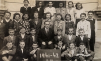 
Václav Vycpálek in the front row, second from the right, secondary school in Stříbrná Skalice, academic year 1941–1952