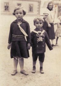 Jiří Kotlový with his sister Růžena, Ivanovice na Hané, 1940s