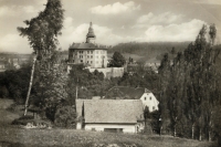 Frýdlant castle in a historical photograph 