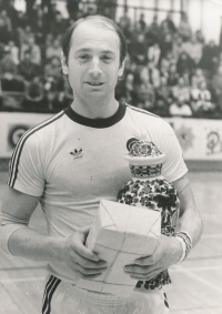 Jindřich Krepindl as the best Czechoslovak handball player of 1974