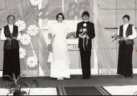 Ludmila Klinkovská as a model at a fashion show in then Gottwald, 1985