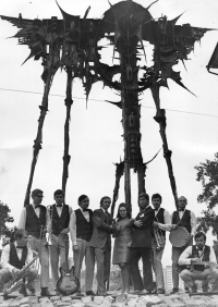 With the band Flamingo at the exhibition Sculpture and the City, 1967, Jiří Němeček on the left