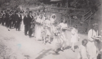 Pohřeb rodiny Oškerových, 1945