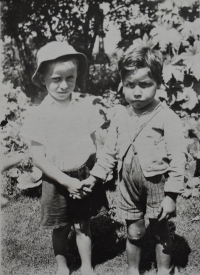 Ladislav Kváča in Paraguay (1937-1938) with his indigenous friend 