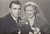 Wedding, 1954