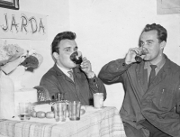Ladislav Tomas with his colleague Stanislav Tomiška, with whom they rescued the equipment of the TV transmitter on Ještěd during the fire of the mountain chalet on 31 January 1963